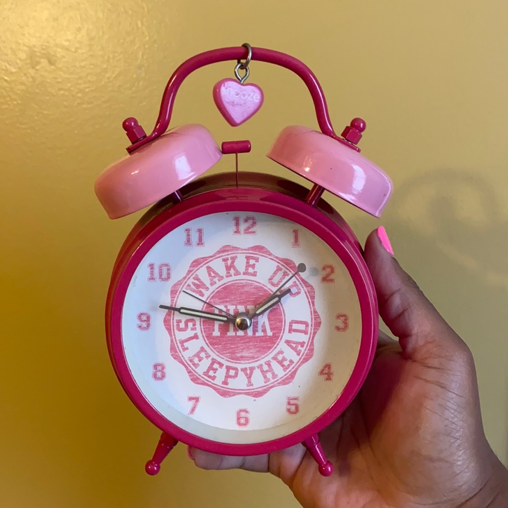 VS Pink Clock
